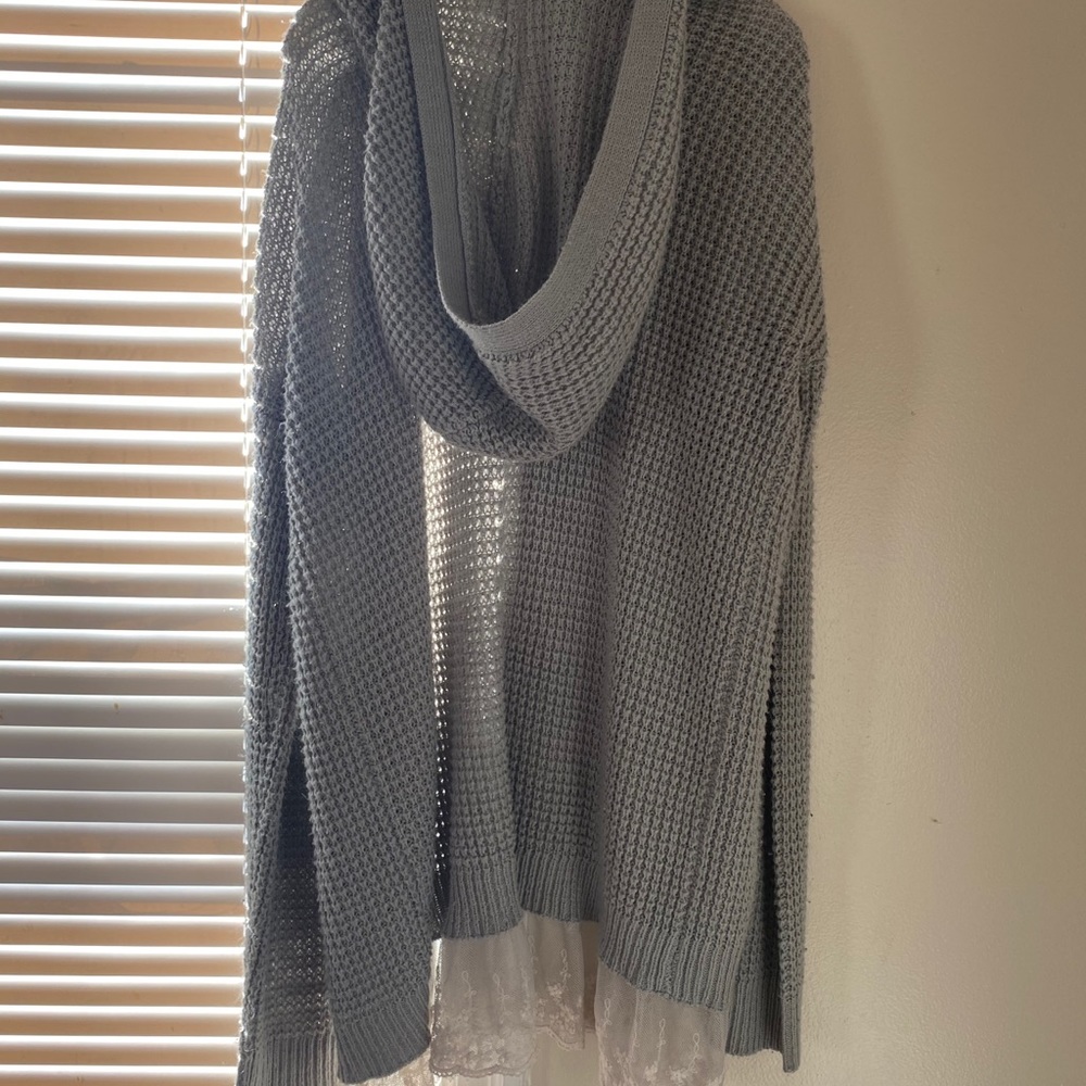 Cardigan - Picture 4 of 4